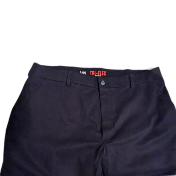 Men's Lee® Performance Series Relaxed-Fit Tri-Flex Pants Navy 38/30 - Picture 3 of 8